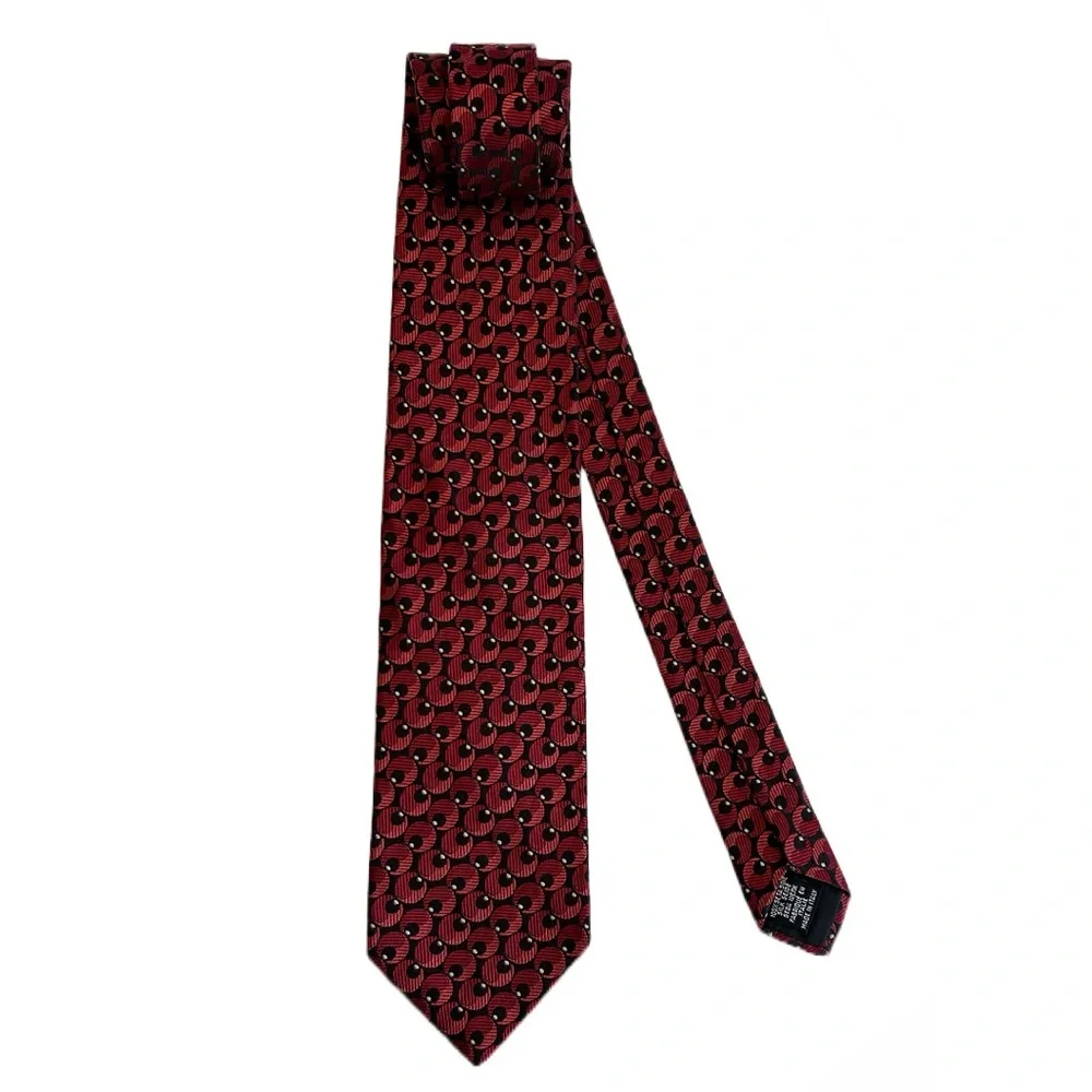 Hugo Boss 100% Silk Men's Tie Necktie‎ Red Geometric Made in Italy 60” X 3.5”
